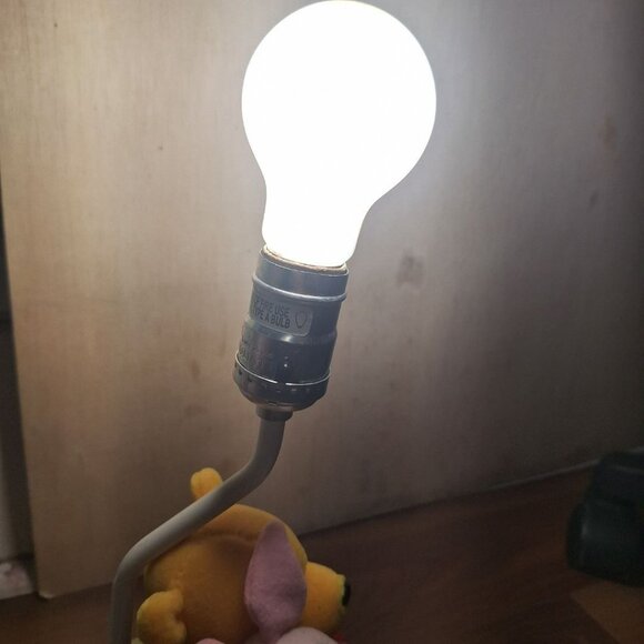 Winnie The Pooh Piglet Lamp Plush Light Plastic Base Vintage Nursery Baby Child - Picture 2 of 12